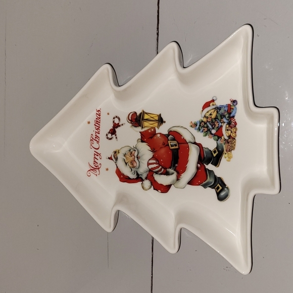 Retro Santa and Bears Christmas Tree Plate - Picture 12 of 12